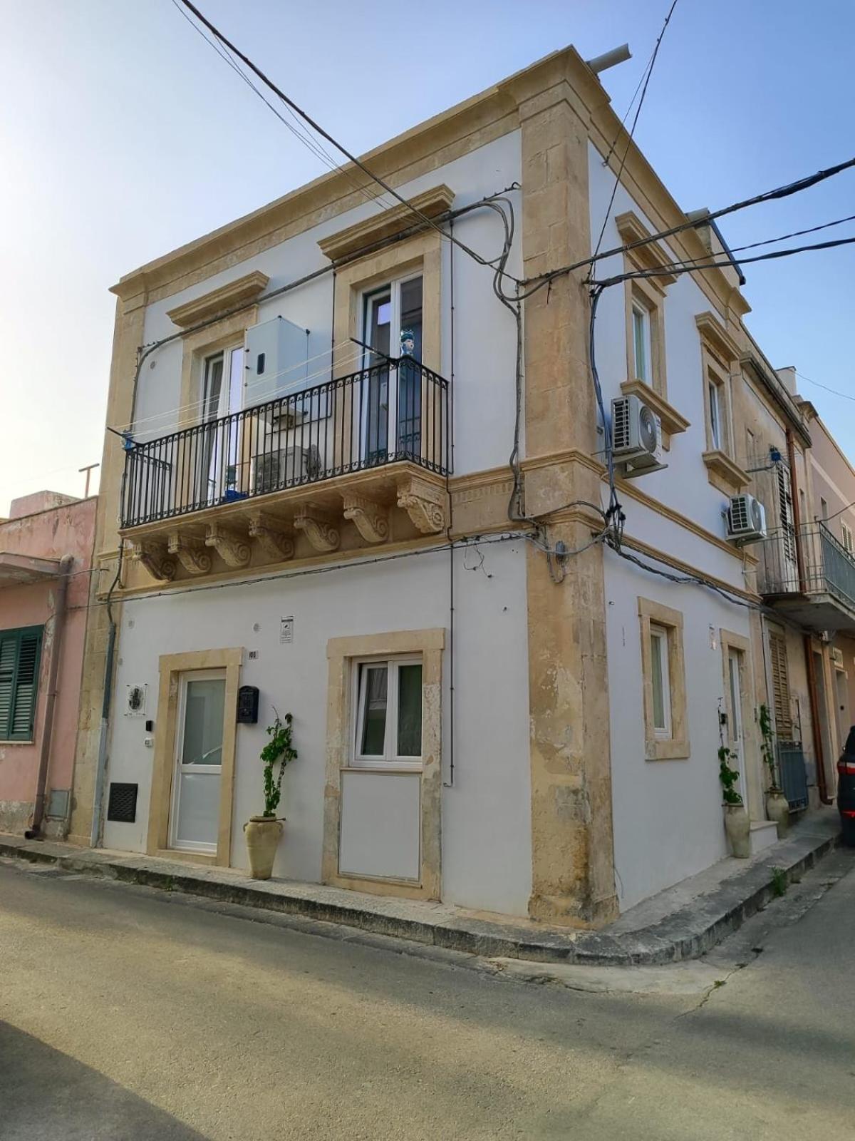 Villa Kalsa'S House Noto Exterior foto